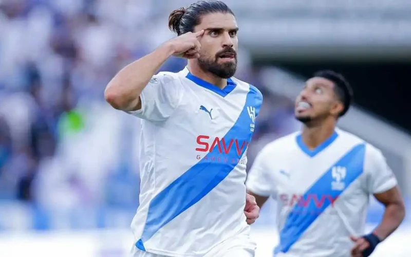 حتى عام 2029.. الهلال السعودي يجدد عقد البرتغالي روبن نيفيز لعدة مواسم إضافية